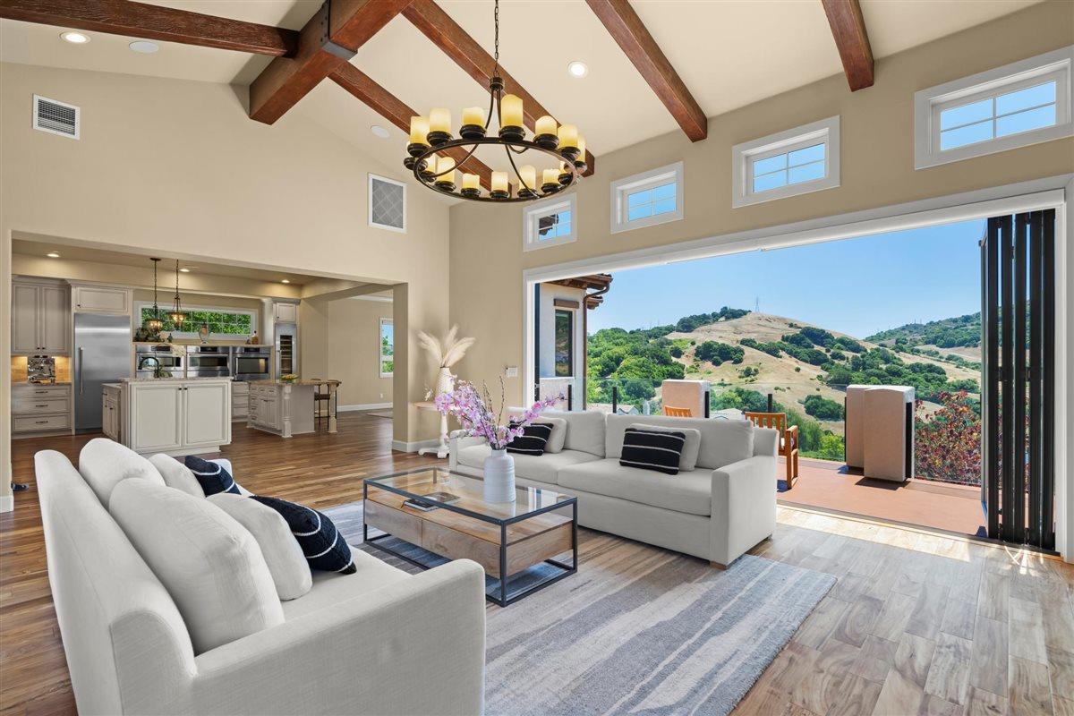 Detail Gallery Image 3 of 96 For 21 Bigleaf Rd, Orinda,  CA 94563 - 4 Beds | 4/1 Baths