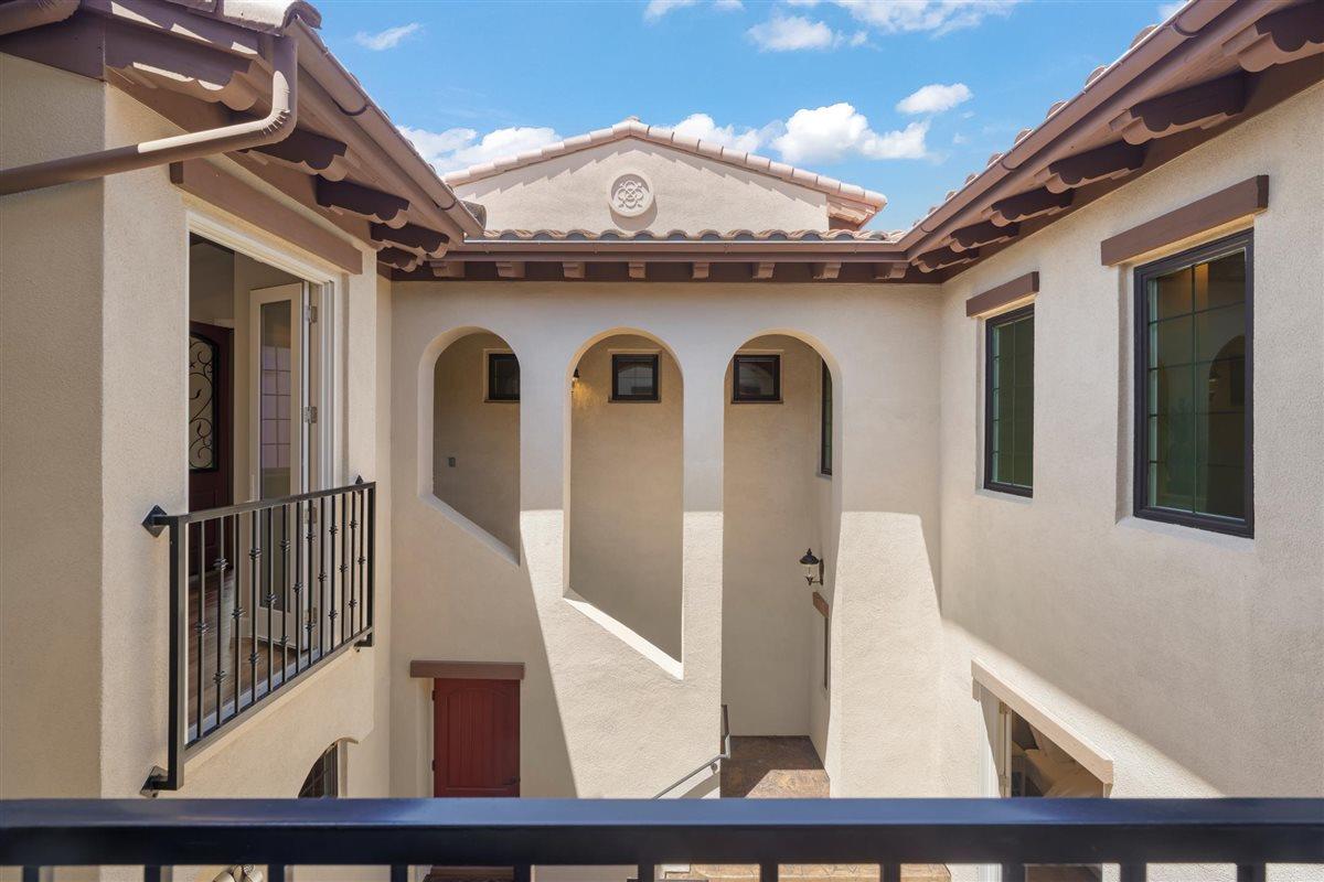 Detail Gallery Image 34 of 96 For 21 Bigleaf Rd, Orinda,  CA 94563 - 4 Beds | 4/1 Baths