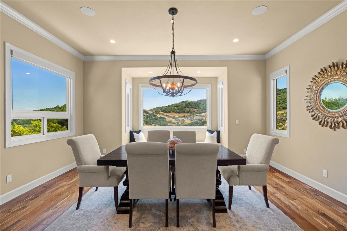 Detail Gallery Image 45 of 96 For 21 Bigleaf Rd, Orinda,  CA 94563 - 4 Beds | 4/1 Baths