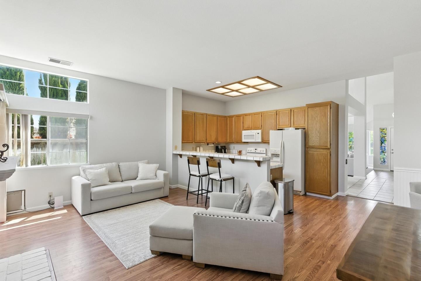 Detail Gallery Image 21 of 29 For 1415 Quail Walk Dr, Gilroy,  CA 95020 - 3 Beds | 2 Baths
