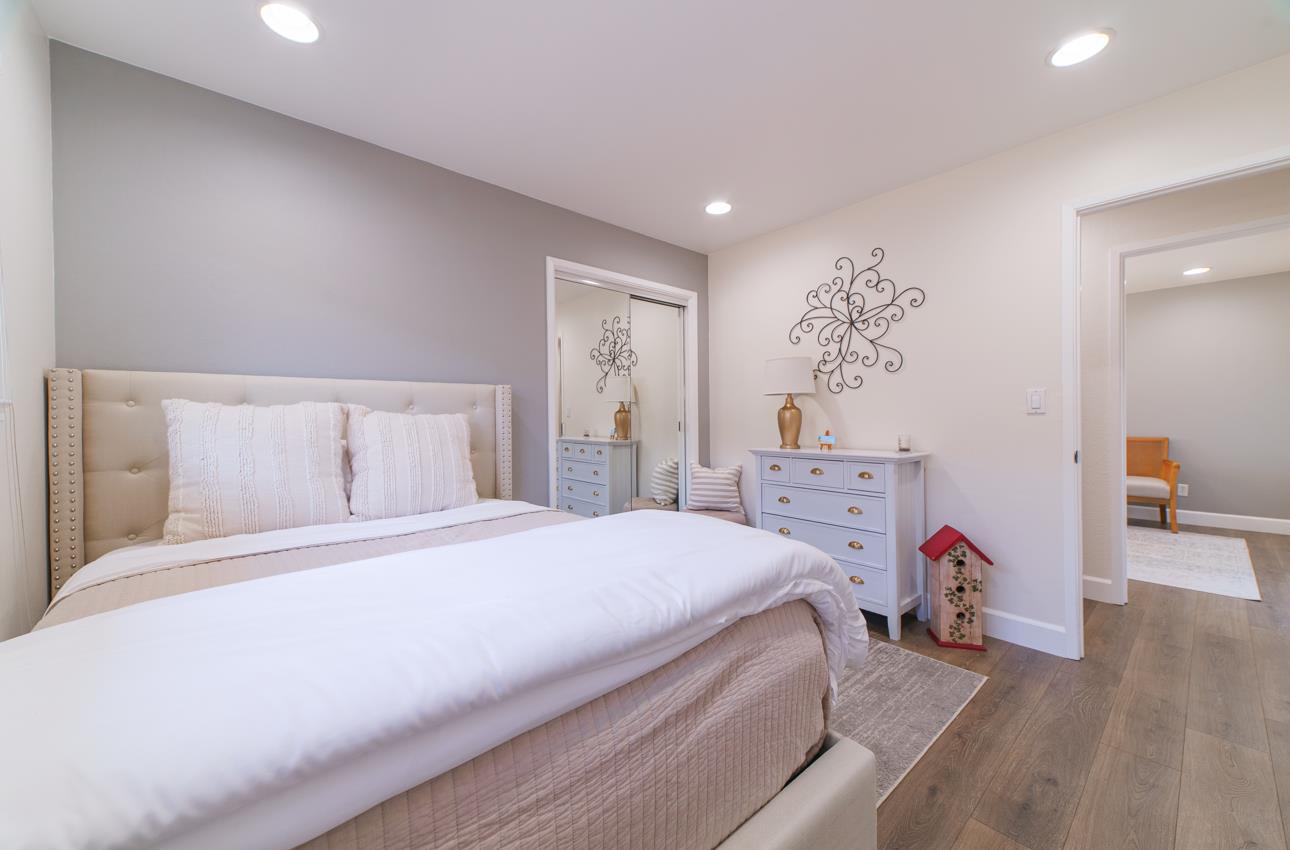 Detail Gallery Image 25 of 43 For 731 La Mesa Dr, Salinas,  CA 93901 - 4 Beds | 2/1 Baths