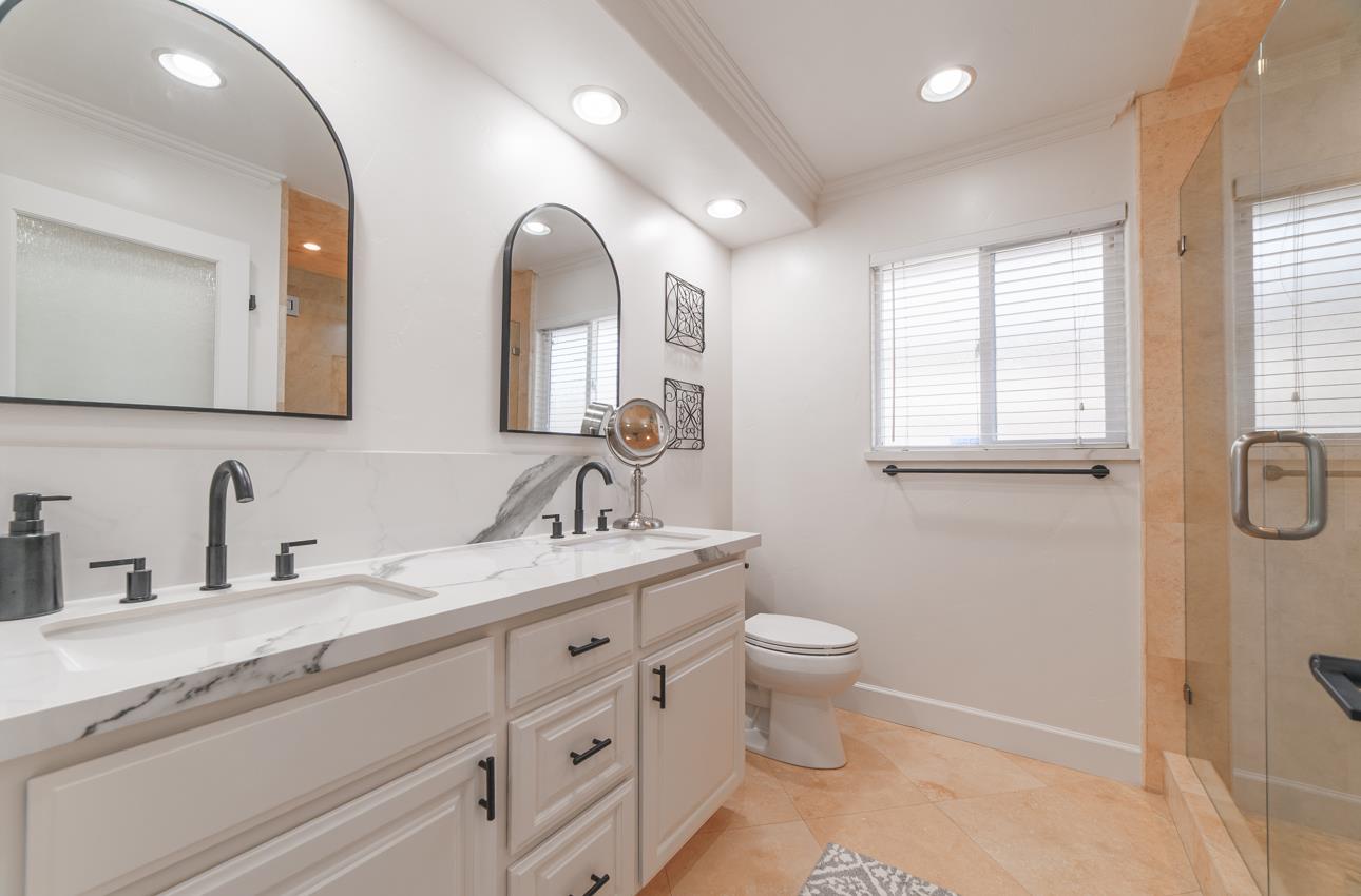 Detail Gallery Image 29 of 43 For 731 La Mesa Dr, Salinas,  CA 93901 - 4 Beds | 2/1 Baths