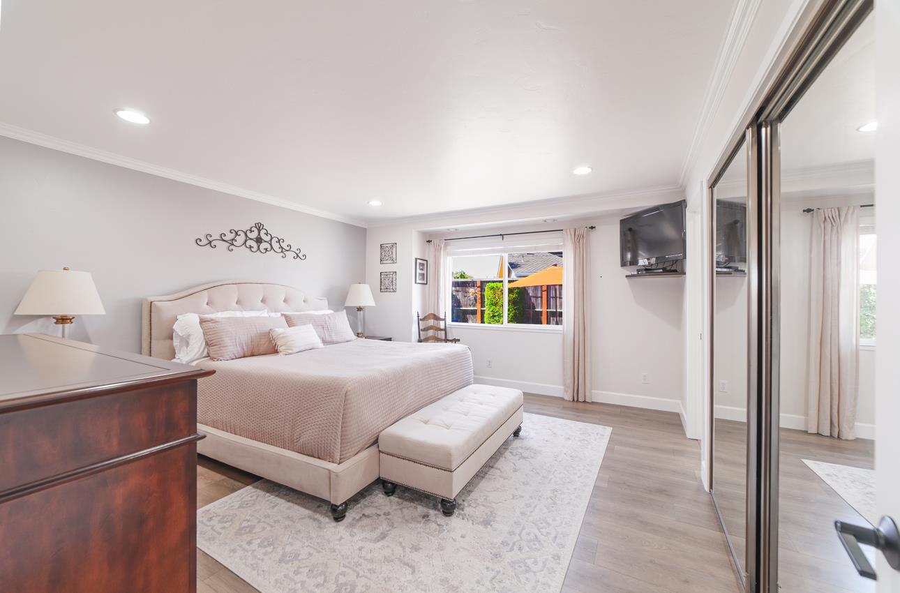 Detail Gallery Image 31 of 43 For 731 La Mesa Dr, Salinas,  CA 93901 - 4 Beds | 2/1 Baths