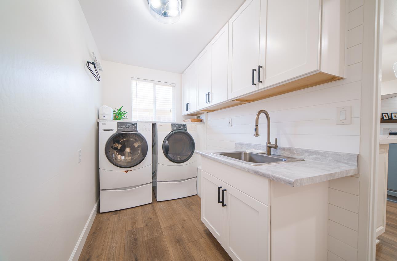 Detail Gallery Image 33 of 43 For 731 La Mesa Dr, Salinas,  CA 93901 - 4 Beds | 2/1 Baths