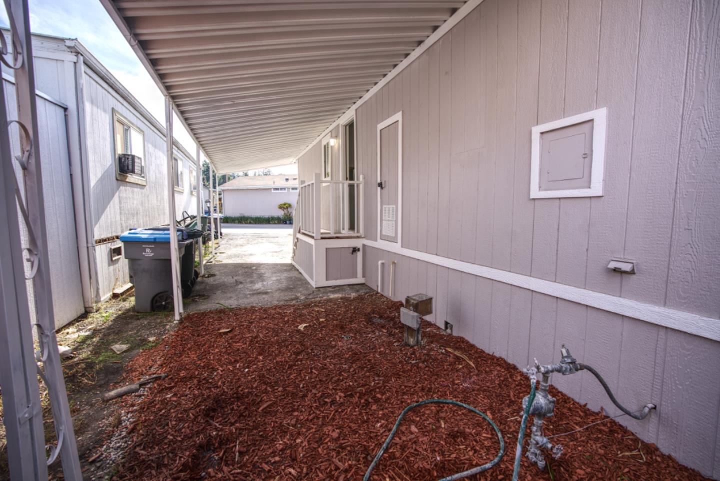 Detail Gallery Image 11 of 11 For 440 Moffett Blvd #61,  Mountain View,  CA 94043 - 2 Beds | 2 Baths