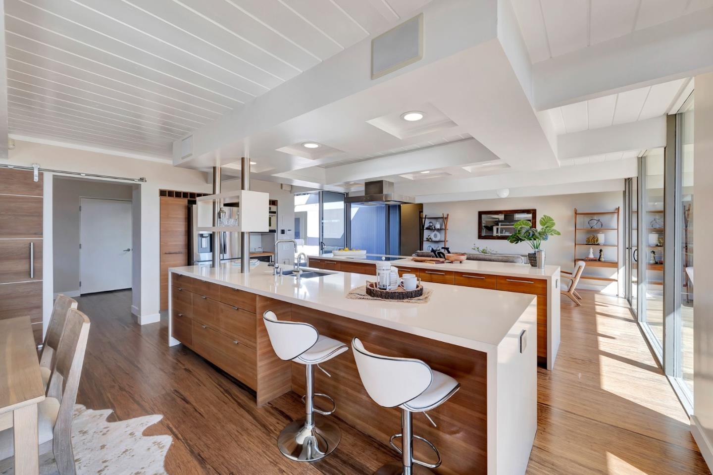Detail Gallery Image 20 of 74 For 1984 Ticonderoga Dr, San Mateo,  CA 94402 - 4 Beds | 2 Baths