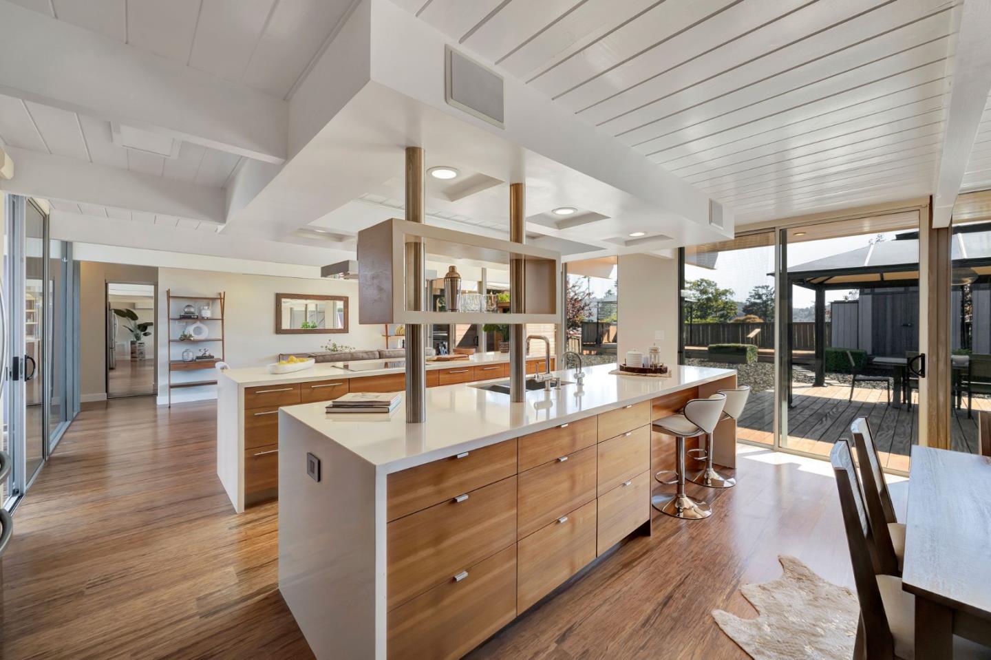 Detail Gallery Image 21 of 74 For 1984 Ticonderoga Dr, San Mateo,  CA 94402 - 4 Beds | 2 Baths