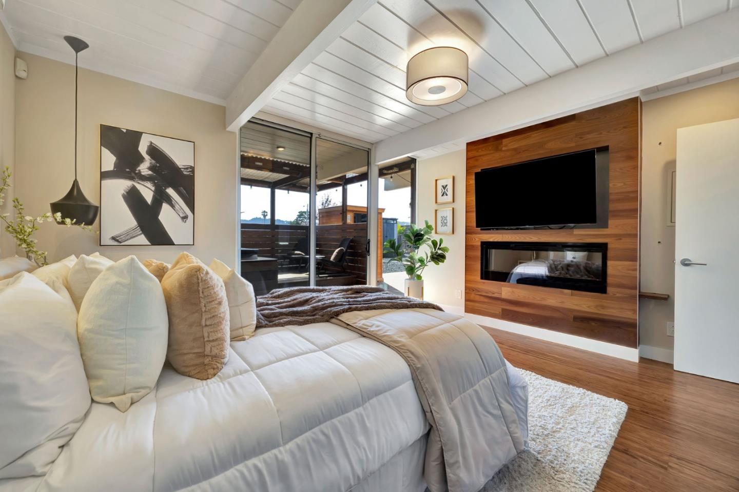 Detail Gallery Image 29 of 74 For 1984 Ticonderoga Dr, San Mateo,  CA 94402 - 4 Beds | 2 Baths
