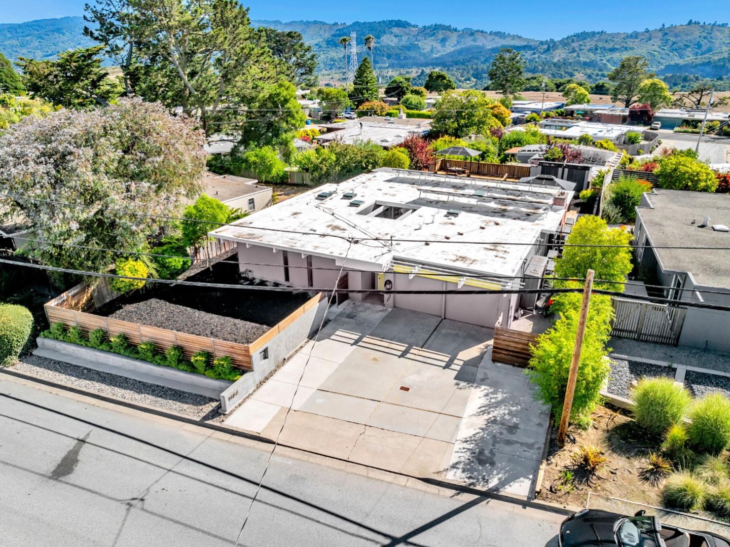 Detail Gallery Image 63 of 74 For 1984 Ticonderoga Dr, San Mateo,  CA 94402 - 4 Beds | 2 Baths