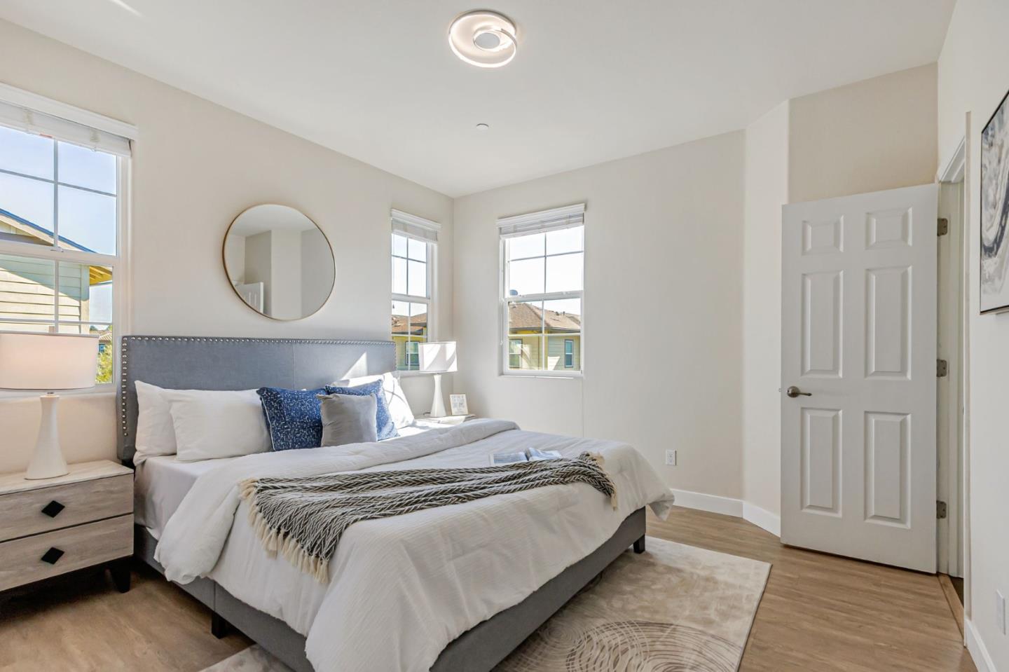 Detail Gallery Image 14 of 33 For 1116 Genco Ter, San Jose,  CA 95133 - 2 Beds | 2/1 Baths