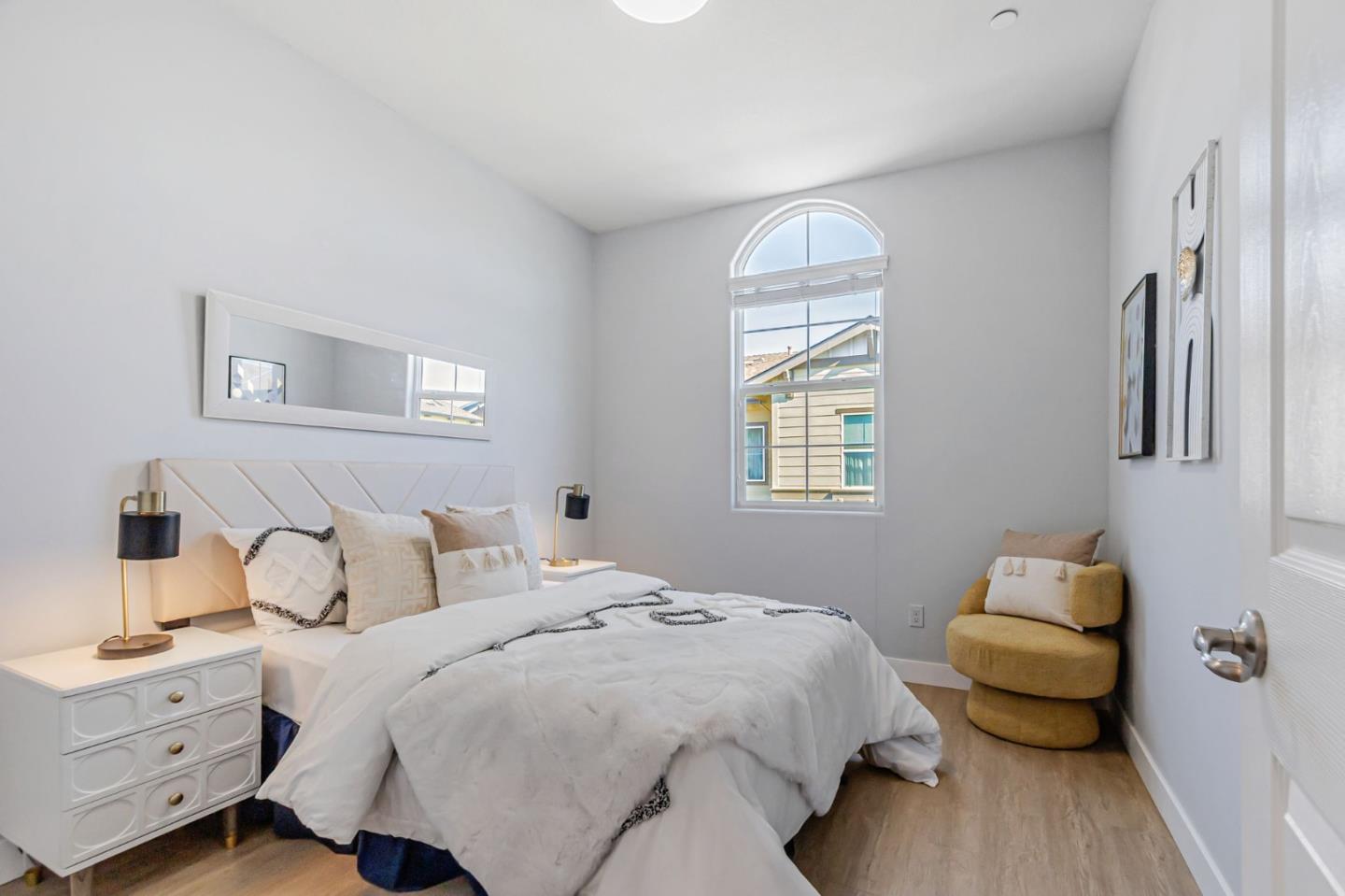 Detail Gallery Image 17 of 33 For 1116 Genco Ter, San Jose,  CA 95133 - 2 Beds | 2/1 Baths