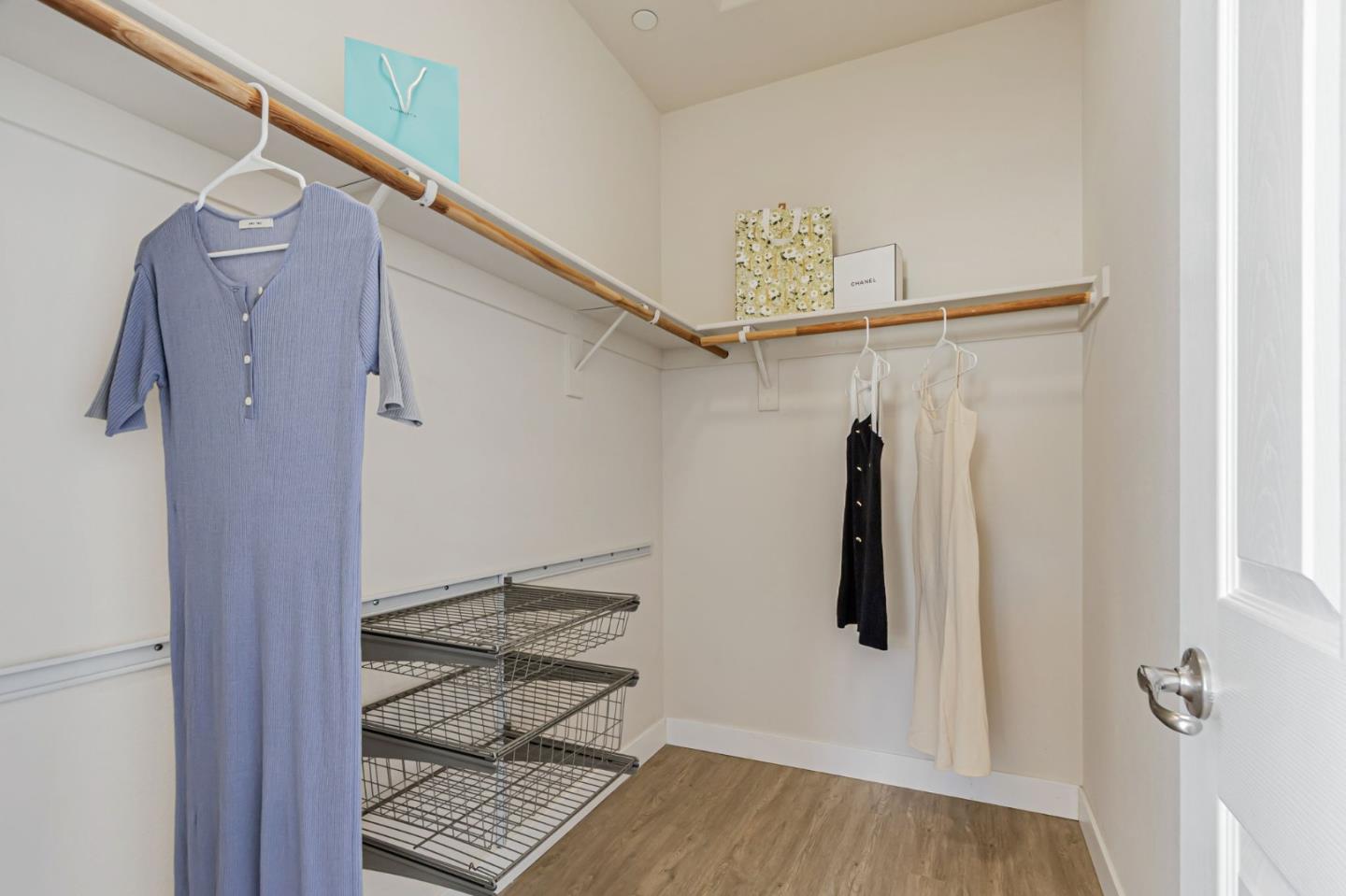 Detail Gallery Image 19 of 33 For 1116 Genco Ter, San Jose,  CA 95133 - 2 Beds | 2/1 Baths