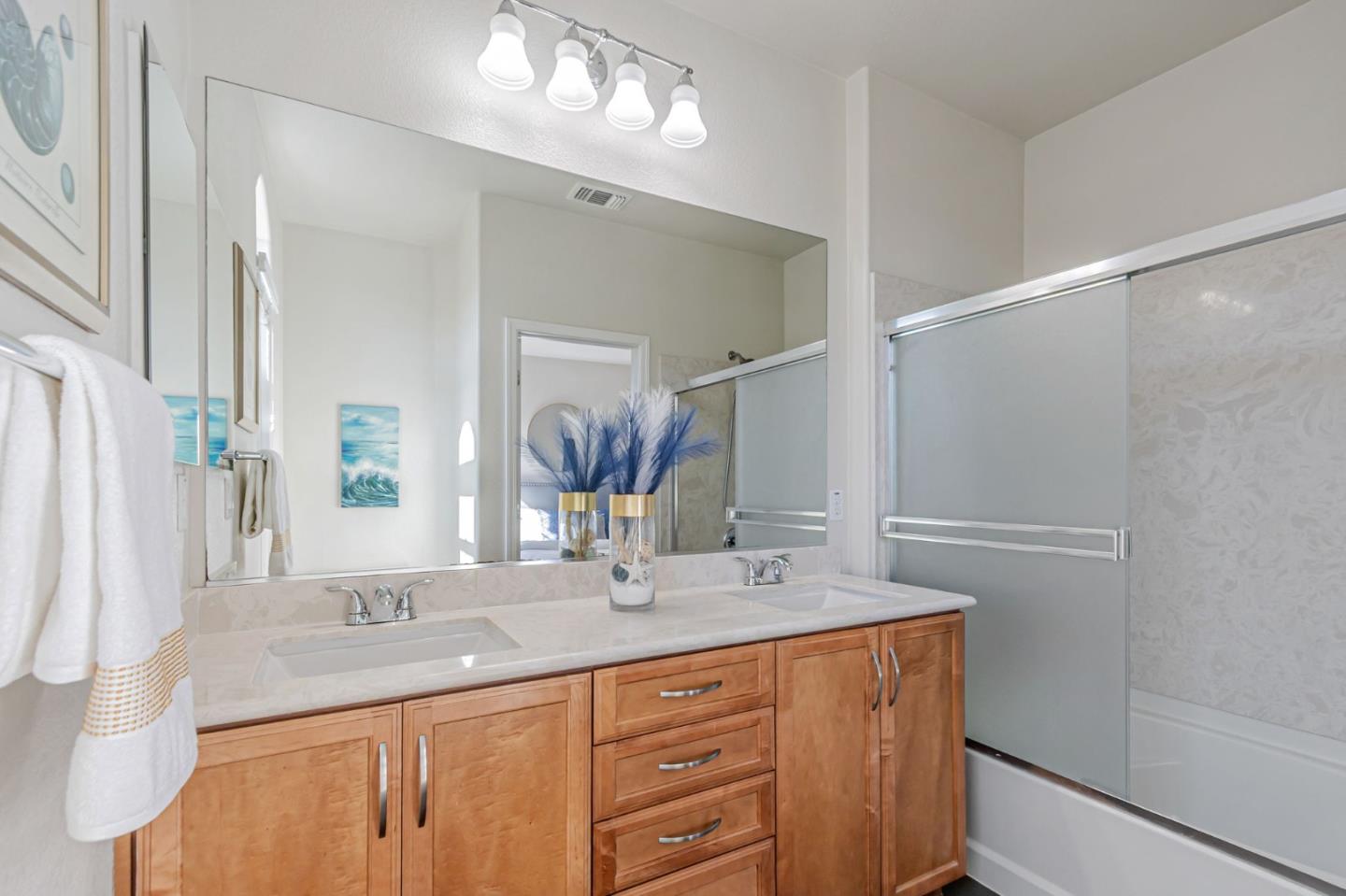 Detail Gallery Image 20 of 33 For 1116 Genco Ter, San Jose,  CA 95133 - 2 Beds | 2/1 Baths