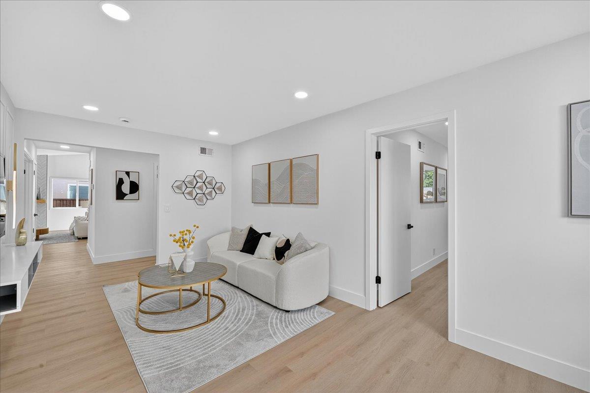 Detail Gallery Image 26 of 60 For 6928 Burning Tree Ct, San Jose,  CA 95119 - 4 Beds | 2 Baths