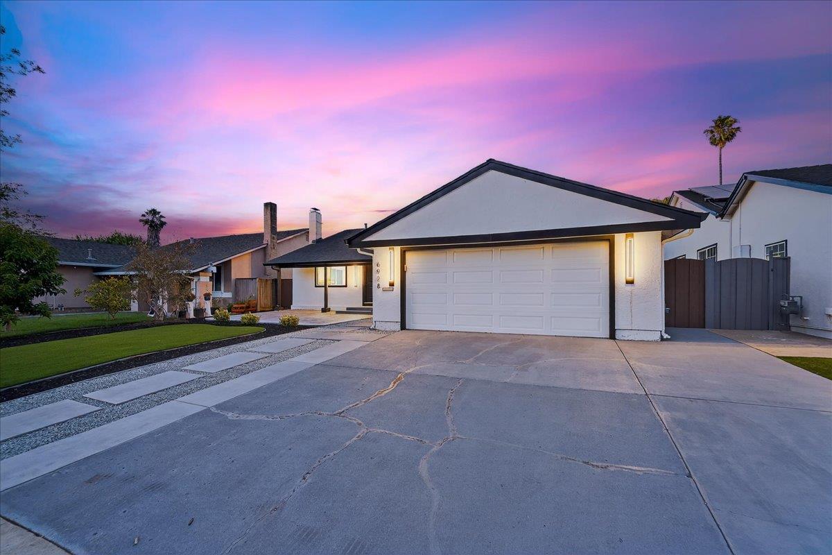 Detail Gallery Image 45 of 60 For 6928 Burning Tree Ct, San Jose,  CA 95119 - 4 Beds | 2 Baths