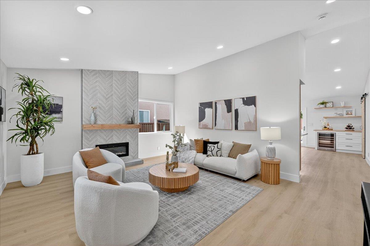 Detail Gallery Image 5 of 60 For 6928 Burning Tree Ct, San Jose,  CA 95119 - 4 Beds | 2 Baths