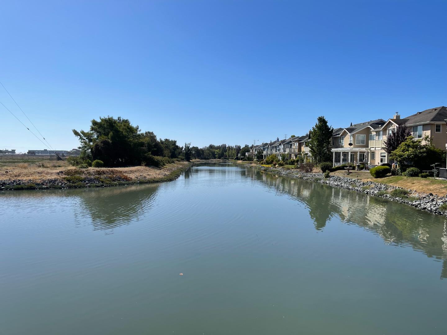 Detail Gallery Image 25 of 28 For 1065 Rockport Ave, Redwood City,  CA 94065 - 5 Beds | 3 Baths