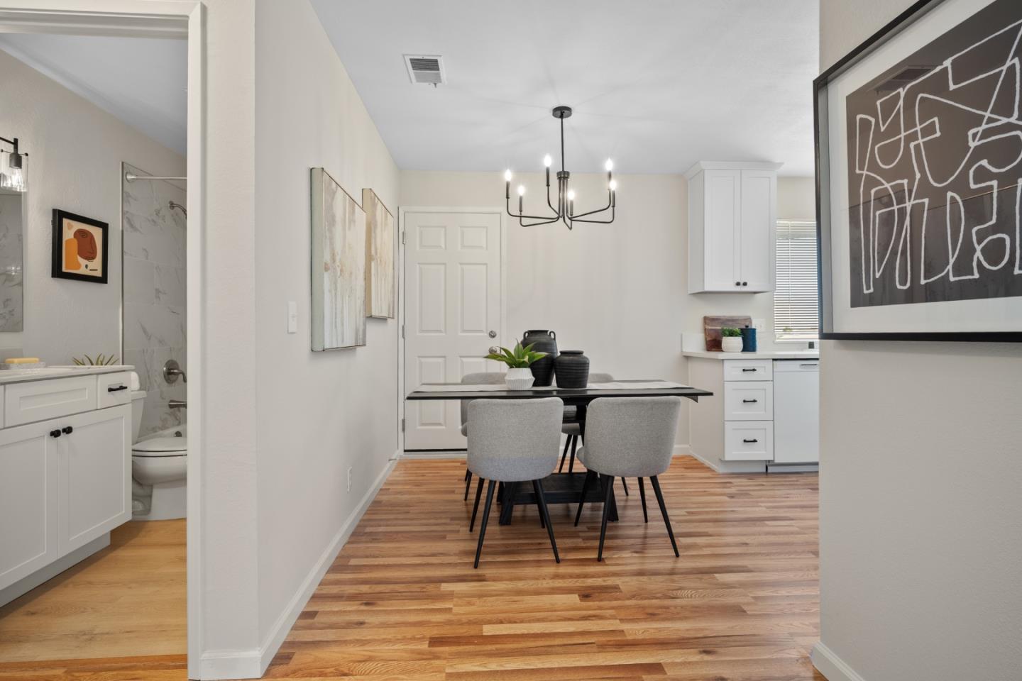 Detail Gallery Image 10 of 34 For 2768 Kilconway Ln, South San Francisco,  CA 94080 - 2 Beds | 1 Baths