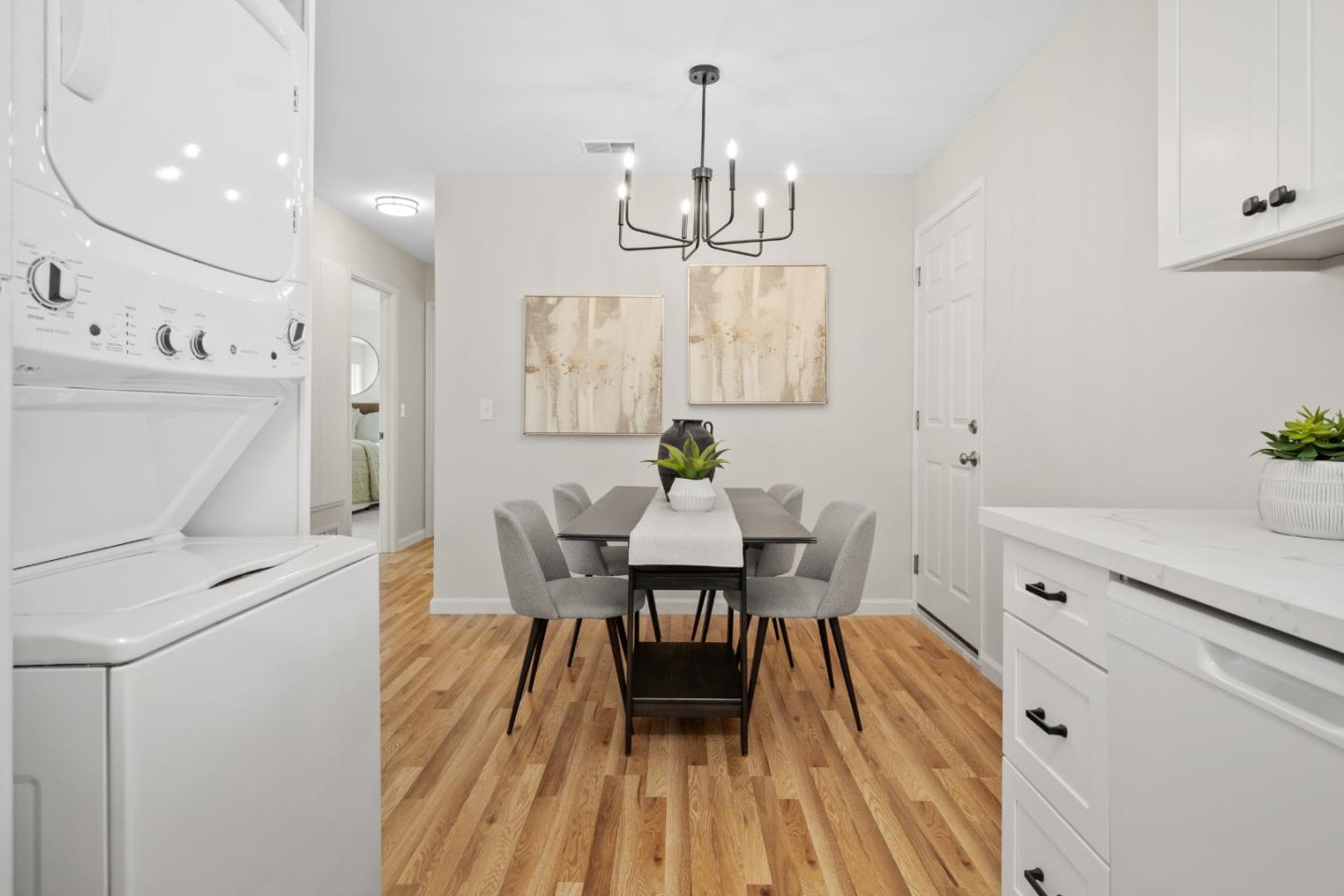 Detail Gallery Image 13 of 34 For 2768 Kilconway Ln, South San Francisco,  CA 94080 - 2 Beds | 1 Baths