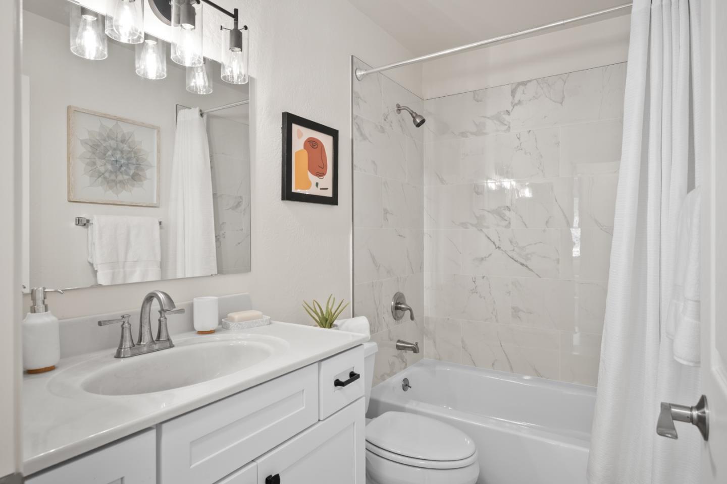 Detail Gallery Image 20 of 34 For 2768 Kilconway Ln, South San Francisco,  CA 94080 - 2 Beds | 1 Baths