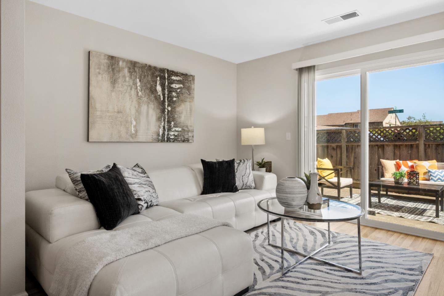 Detail Gallery Image 7 of 34 For 2768 Kilconway Ln, South San Francisco,  CA 94080 - 2 Beds | 1 Baths