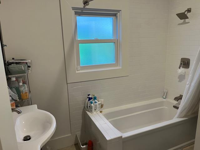 Detail Gallery Image 8 of 9 For 1822 Hearst Ave #B,  Berkeley,  CA 94703 - 1 Beds | 1 Baths