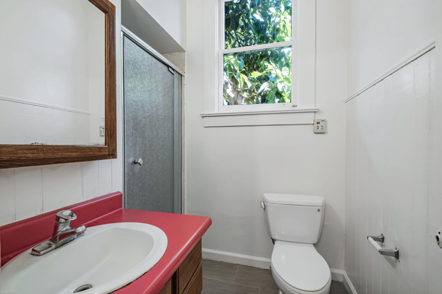 Detail Gallery Image 25 of 29 For 120 Maple St, Santa Cruz,  CA 95060 - 4 Beds | 1 Baths