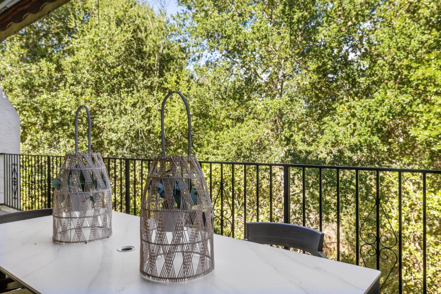 Detail Gallery Image 22 of 72 For 105 Rio Vista, Los Gatos,  CA 95032 - 3 Beds | 3 Baths