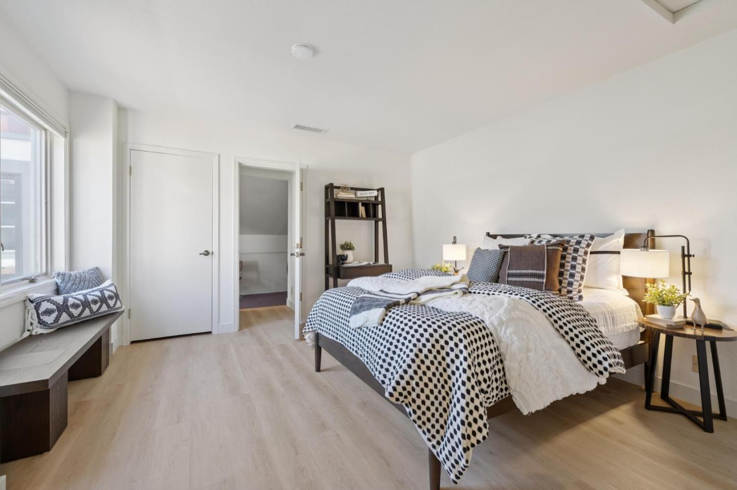 Detail Gallery Image 42 of 72 For 105 Rio Vista, Los Gatos,  CA 95032 - 3 Beds | 3 Baths