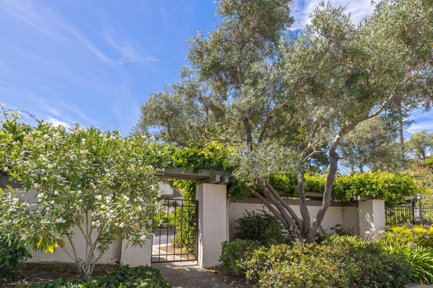 Detail Gallery Image 64 of 72 For 105 Rio Vista, Los Gatos,  CA 95032 - 3 Beds | 3 Baths