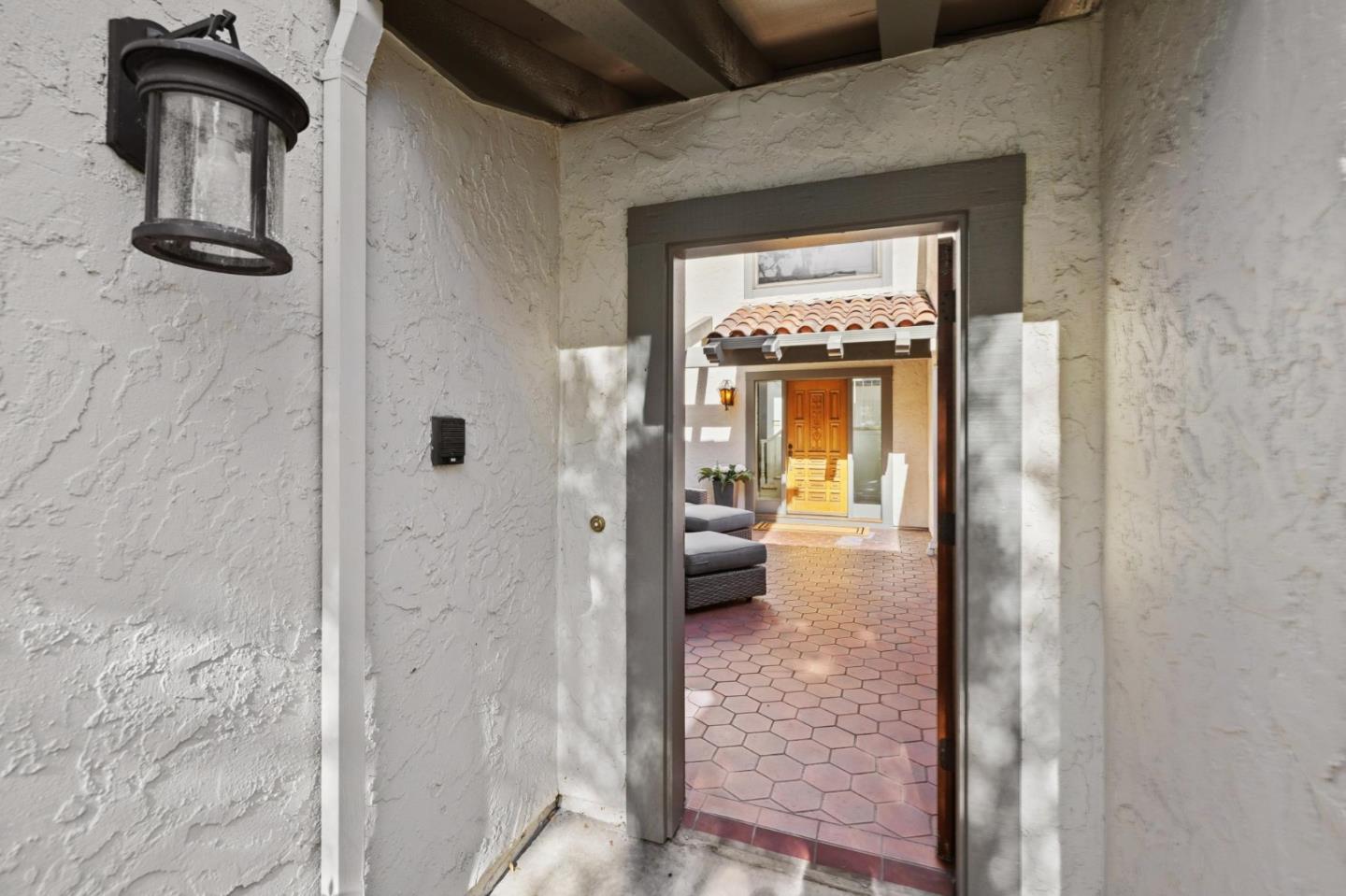 Detail Gallery Image 7 of 72 For 105 Rio Vista, Los Gatos,  CA 95032 - 3 Beds | 3 Baths