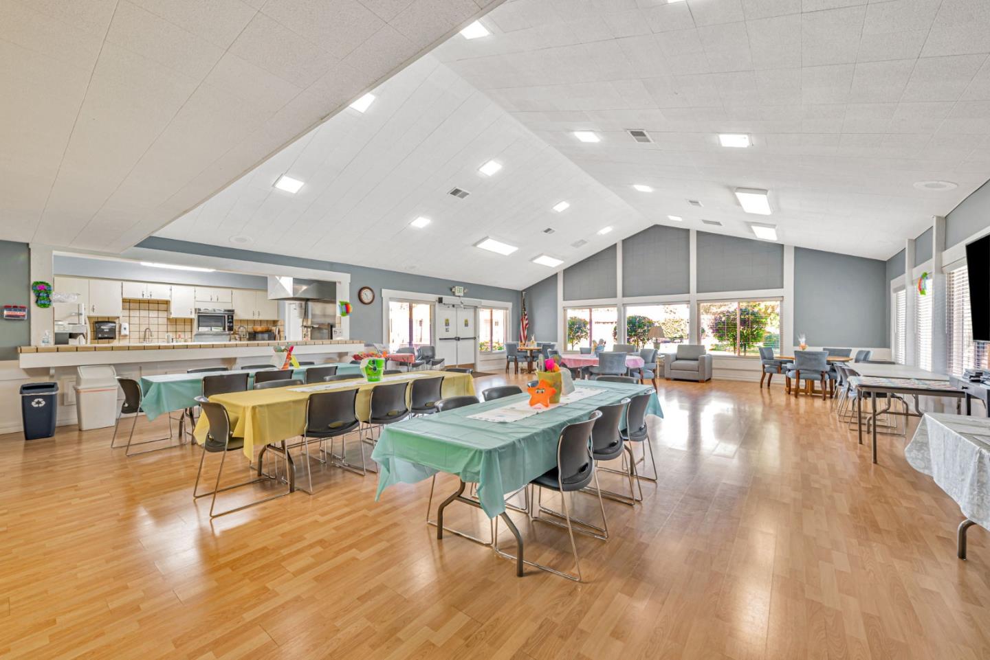 Detail Gallery Image 20 of 25 For 1445 Bascom Ave #47,  San Jose,  CA 95128 - 2 Beds | 2 Baths