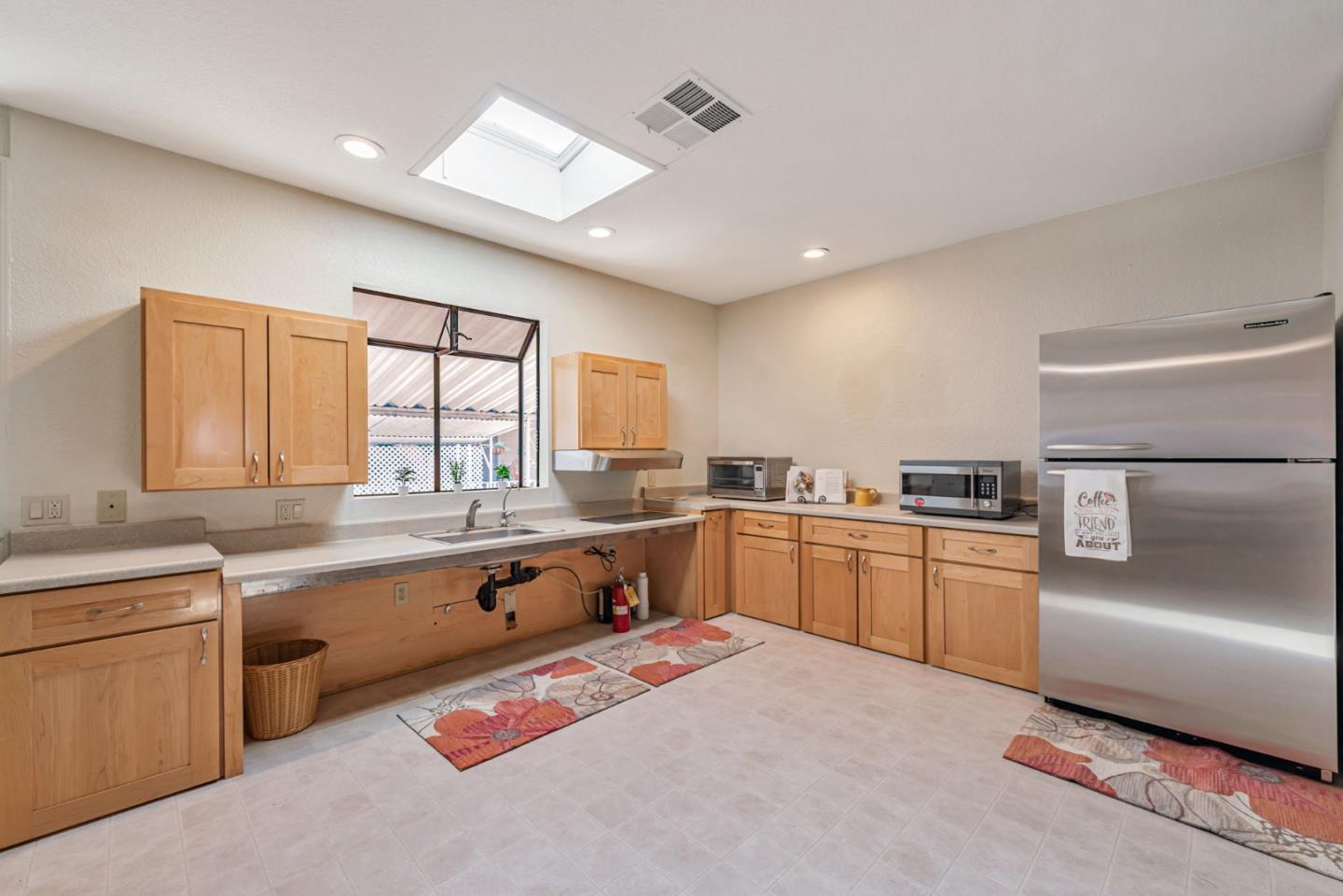 Detail Gallery Image 8 of 25 For 1445 Bascom Ave #47,  San Jose,  CA 95128 - 2 Beds | 2 Baths