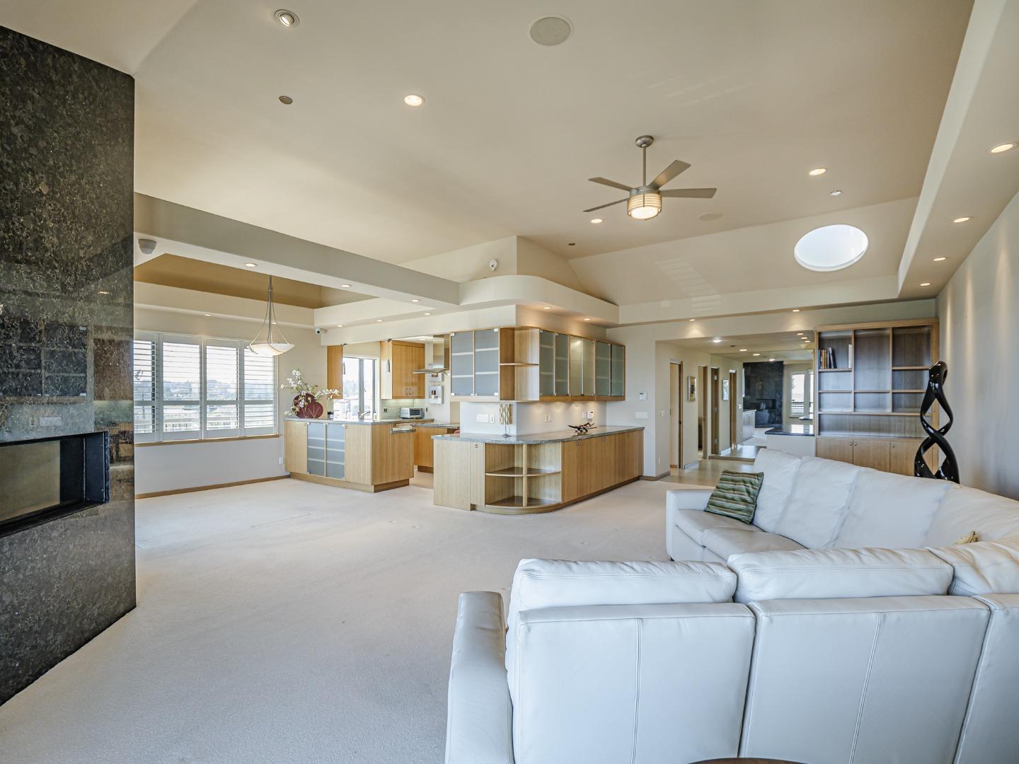 Detail Gallery Image 21 of 48 For 515 2nd St 2a,  Santa Cruz,  CA 95060 - 2 Beds | 2 Baths