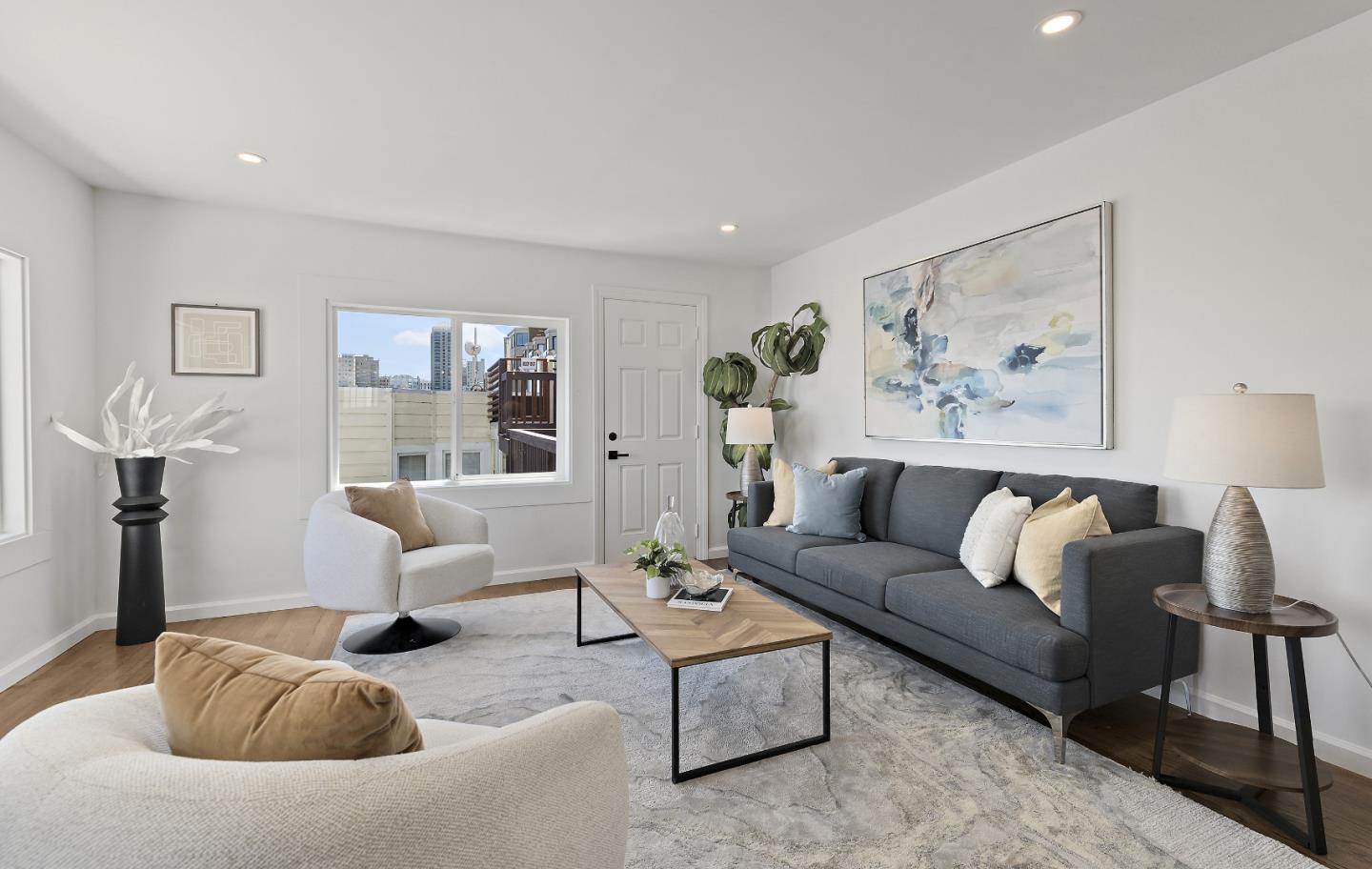 Detail Gallery Image 3 of 31 For 950-954 Vallejo St, San Francisco,  CA 94133 - – Beds | – Baths