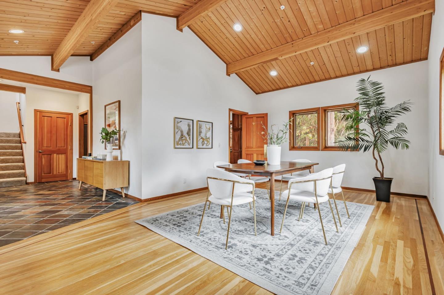 Detail Gallery Image 5 of 30 For 555 Avenue Portola, El Granada,  CA 94018 - 4 Beds | 3 Baths