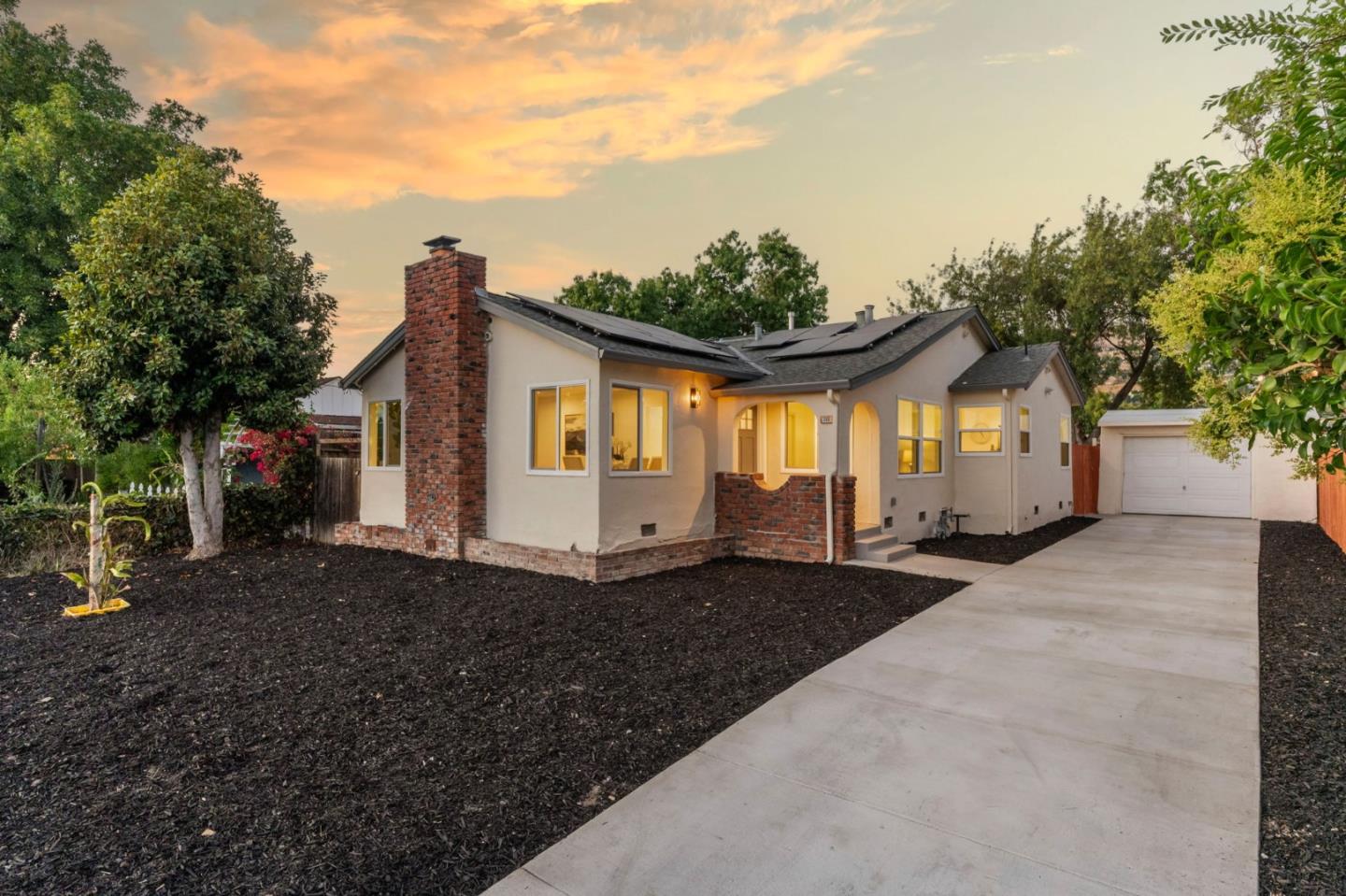 Detail Gallery Image 2 of 55 For 366 Cureton Pl, San Jose,  CA 95127 - 3 Beds | 2 Baths