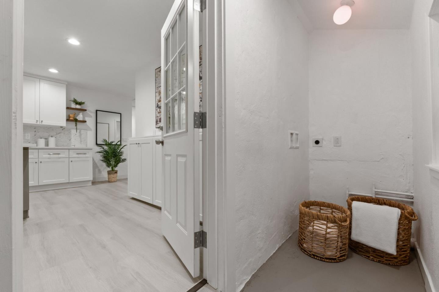 Detail Gallery Image 9 of 55 For 366 Cureton Pl, San Jose,  CA 95127 - 3 Beds | 2 Baths