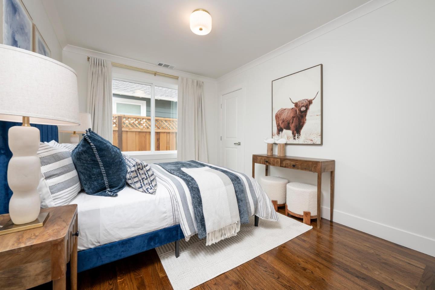 Detail Gallery Image 16 of 28 For 1144 Hawthorne Dr, San Mateo,  CA 94402 - 4 Beds | 2 Baths