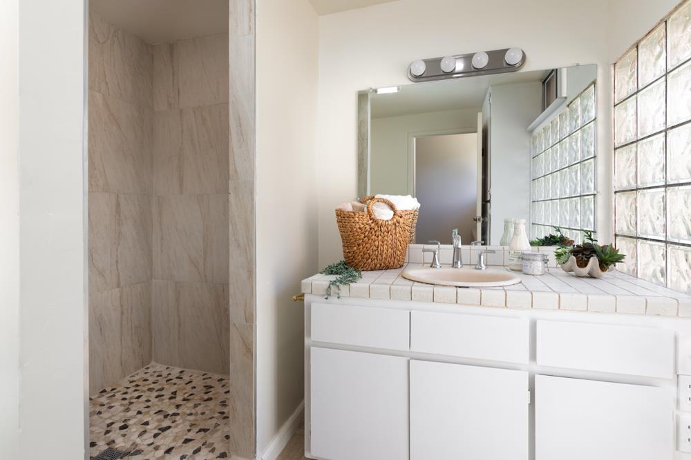 Detail Gallery Image 18 of 53 For 96 Wheelock Rd, Watsonville,  CA 95076 - 2 Beds | 2/1 Baths