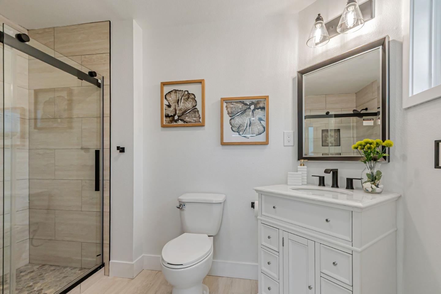 Detail Gallery Image 20 of 29 For 1349 Happy Valley Ave, San Jose,  CA 95129 - 3 Beds | 2/1 Baths
