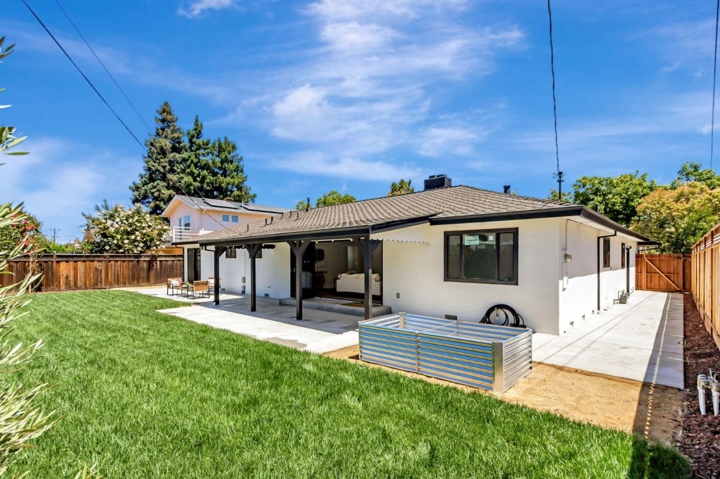 Detail Gallery Image 21 of 29 For 1349 Happy Valley Ave, San Jose,  CA 95129 - 3 Beds | 2/1 Baths