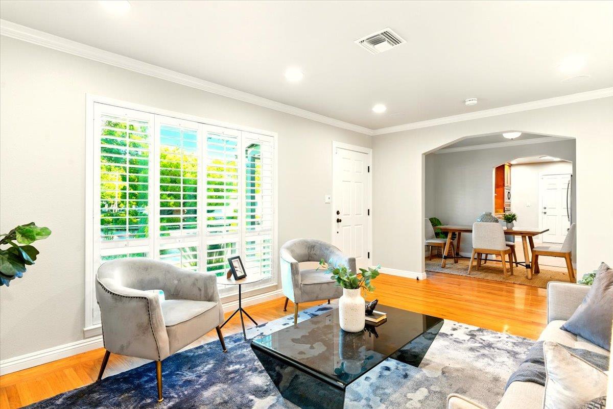 Detail Gallery Image 8 of 24 For 743 N Redwood Ave, San Jose,  CA 95128 - 3 Beds | 1 Baths