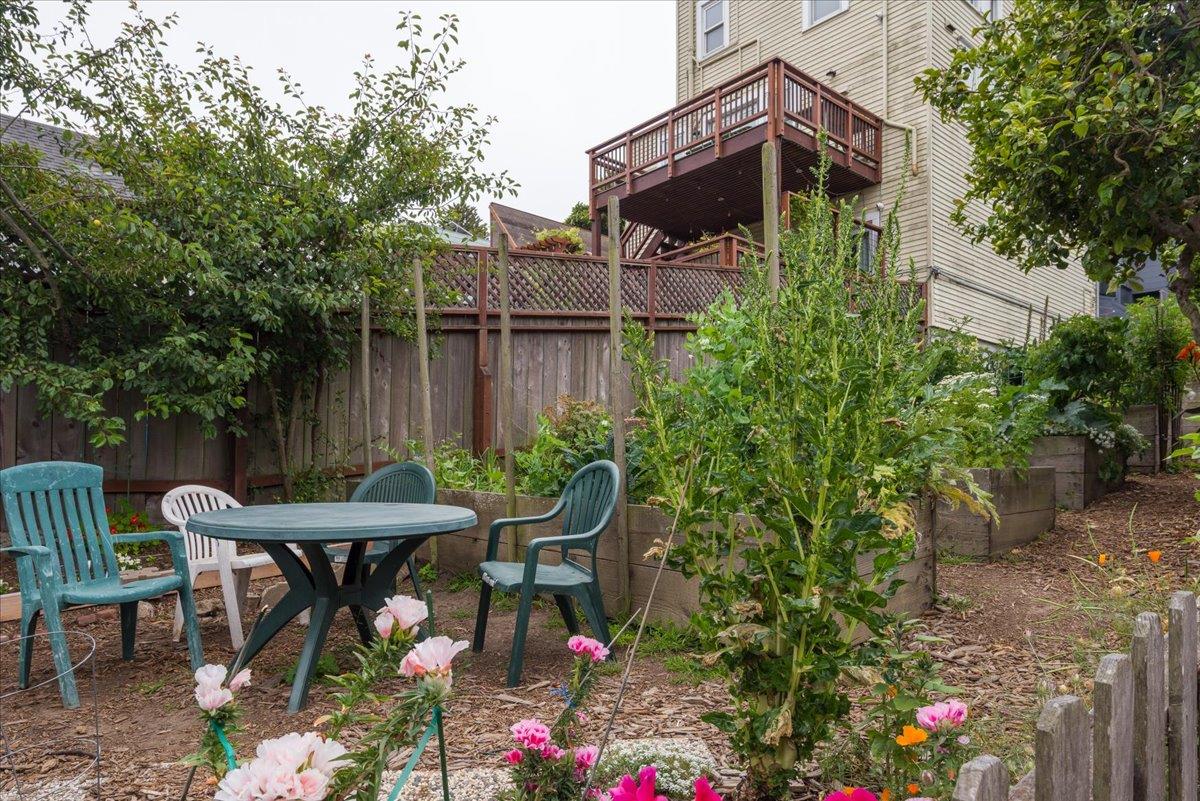 Detail Gallery Image 16 of 27 For 108 Cortland Ave, San Francisco,  CA 94110 - 2 Beds | 1 Baths