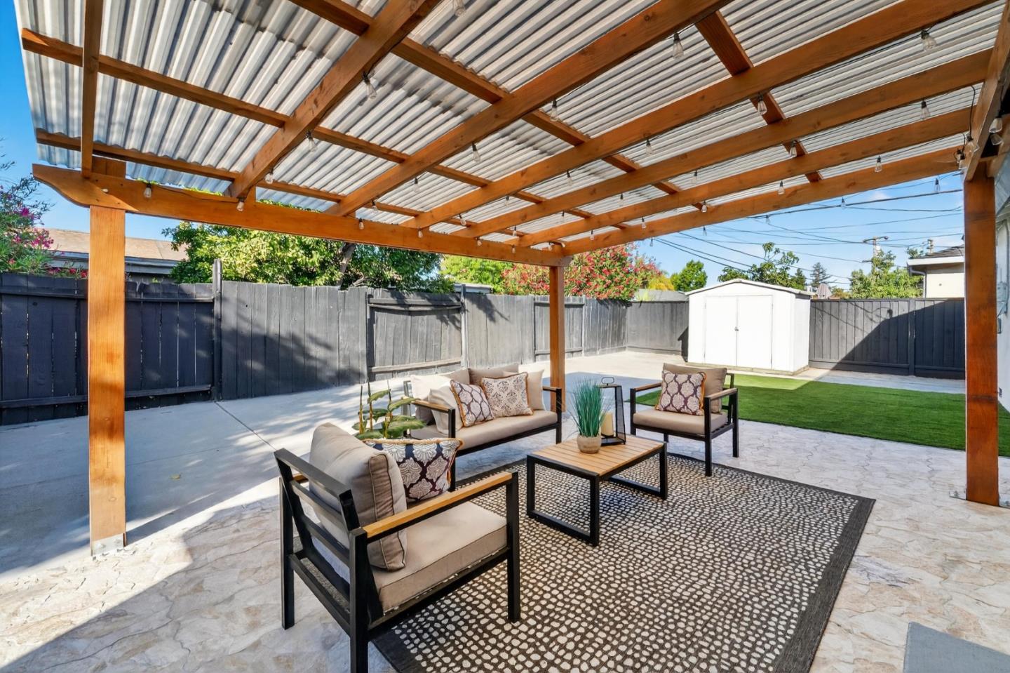 Detail Gallery Image 34 of 43 For 5602 Meridian Ave, San Jose,  CA 95118 - 3 Beds | 2 Baths