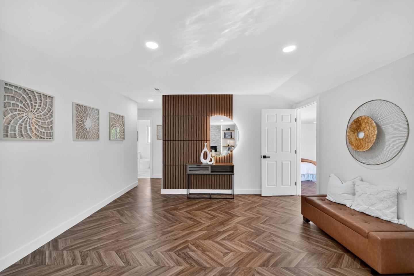 Detail Gallery Image 9 of 43 For 5602 Meridian Ave, San Jose,  CA 95118 - 3 Beds | 2 Baths
