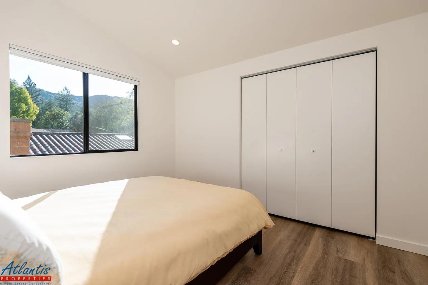 Detail Gallery Image 7 of 9 For 16158a Bachman Ave, Monte Sereno,  CA 95030 - 1 Beds | 1 Baths