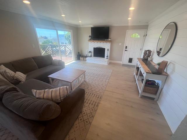 Detail Gallery Image 5 of 57 For 908 Bancroft Ave, Half Moon Bay,  CA 94019 - 5 Beds | 3 Baths
