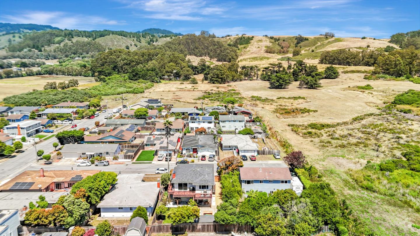 Detail Gallery Image 55 of 57 For 908 Bancroft Ave, Half Moon Bay,  CA 94019 - 5 Beds | 3 Baths