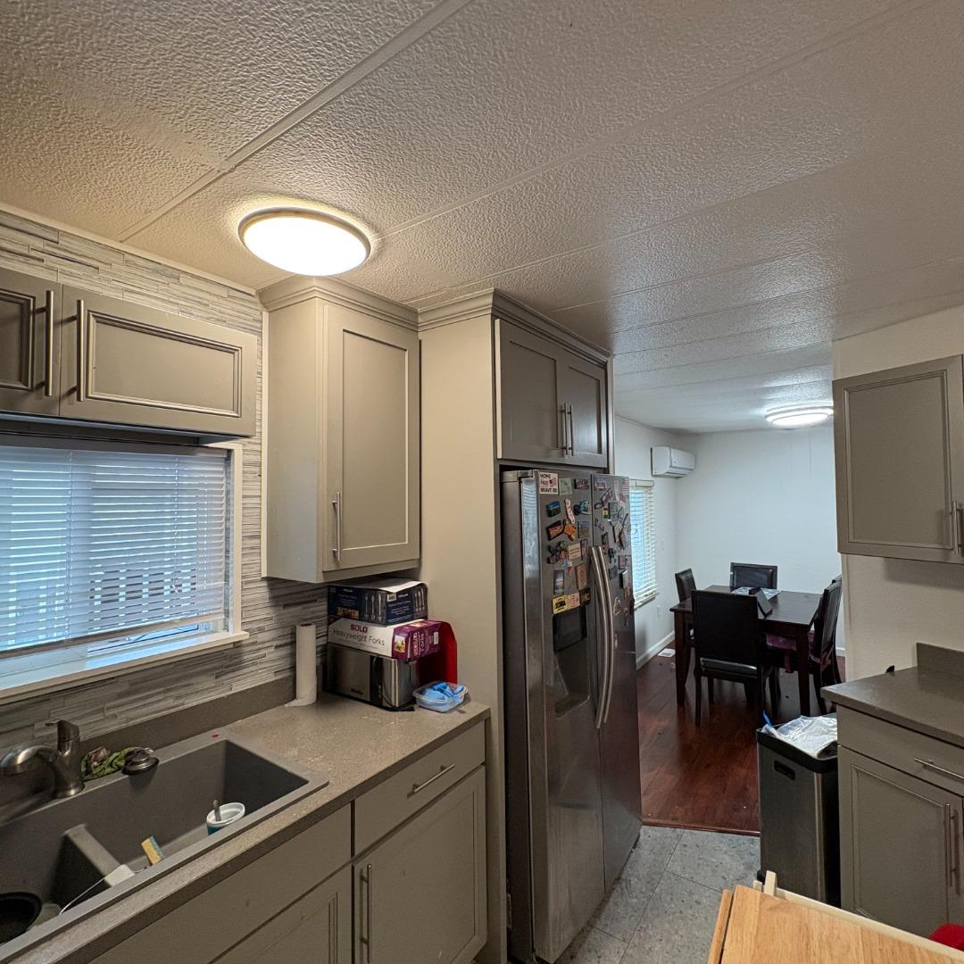 Detail Gallery Image 6 of 12 For 418 Pinefield #418,  San Jose,  CA 95134 - 4 Beds | 2 Baths